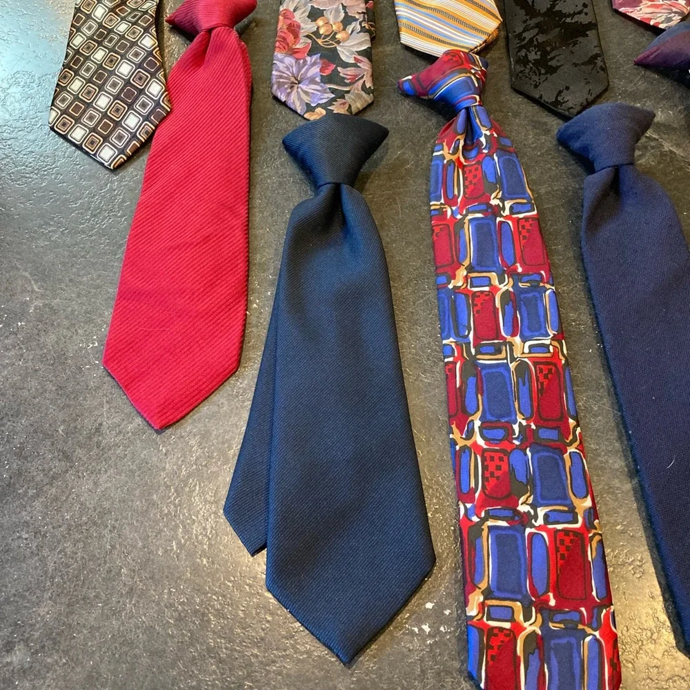 Boys lot of 19 clip on ties